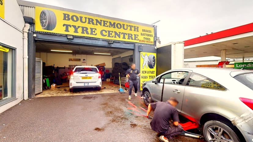 Fitting bay
